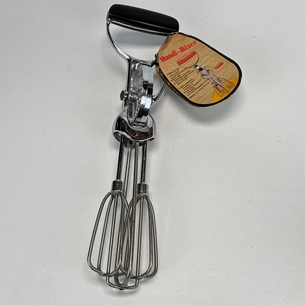 Handi-Mixer Rotary Egg Beater Manual Hand Crank Silver Black VTG Kitchen Tool